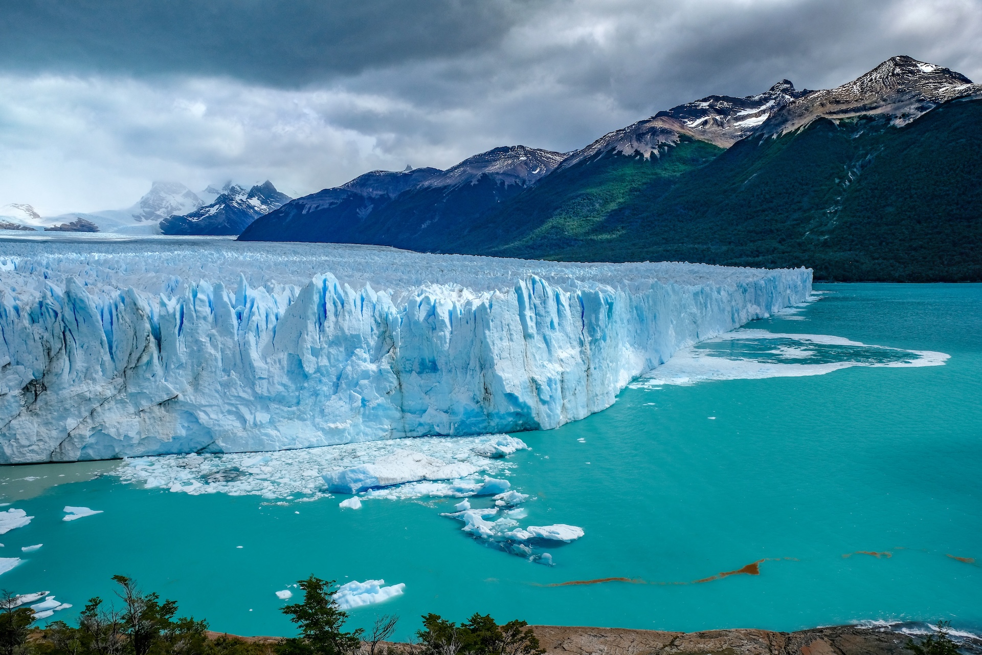 Perito Moreno - Patagonia Argentina Perito Moreno - Patagonia Argentina