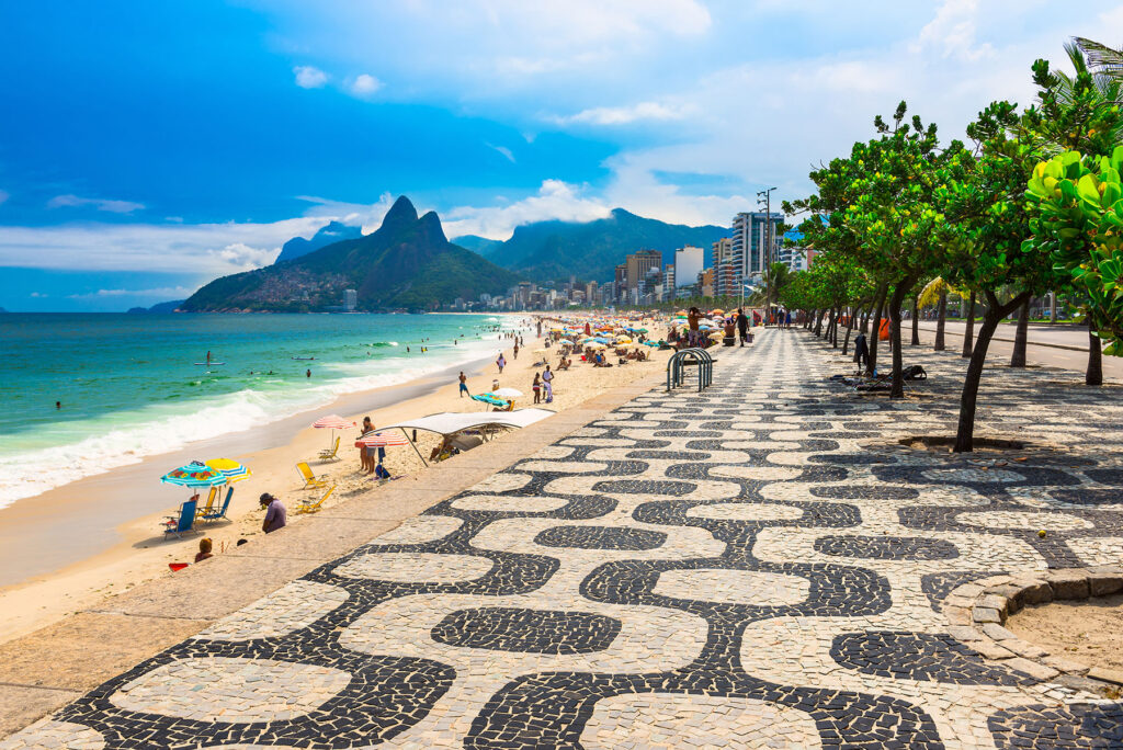 praia-de-copacabana-rio-de-janeiro