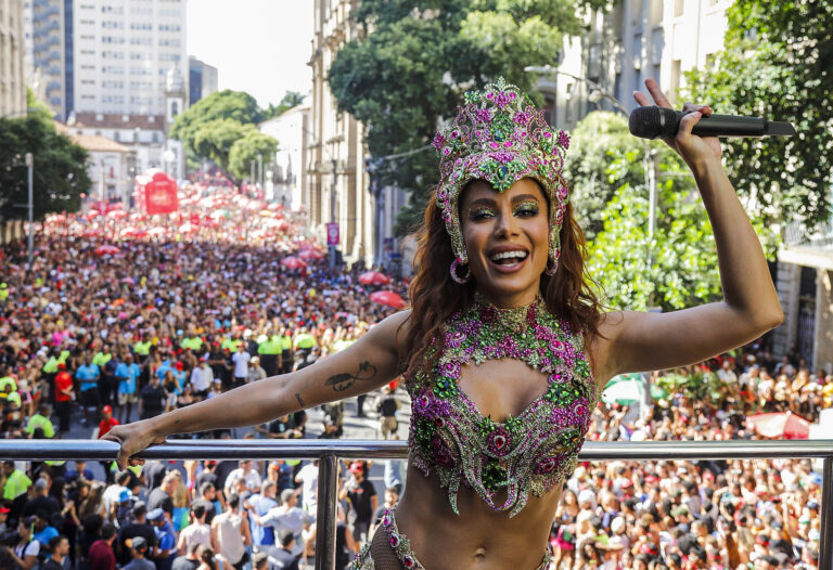 bloco-da-anita-carnaval-in-rio-de-janeiro-brazilian-holidays-c91019ff-1ffc-4132-87f1-7bf8a0d31256