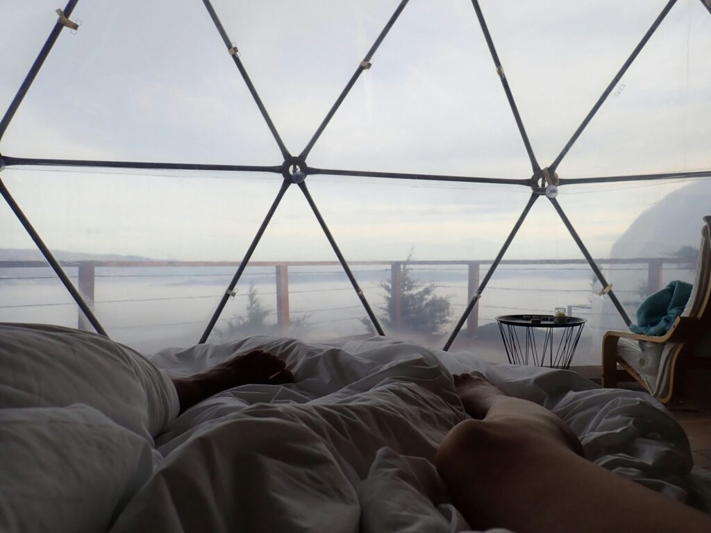 what-is-glamping-south-quest-anna-ana-00aiciuxaaa-unsplash-scaled