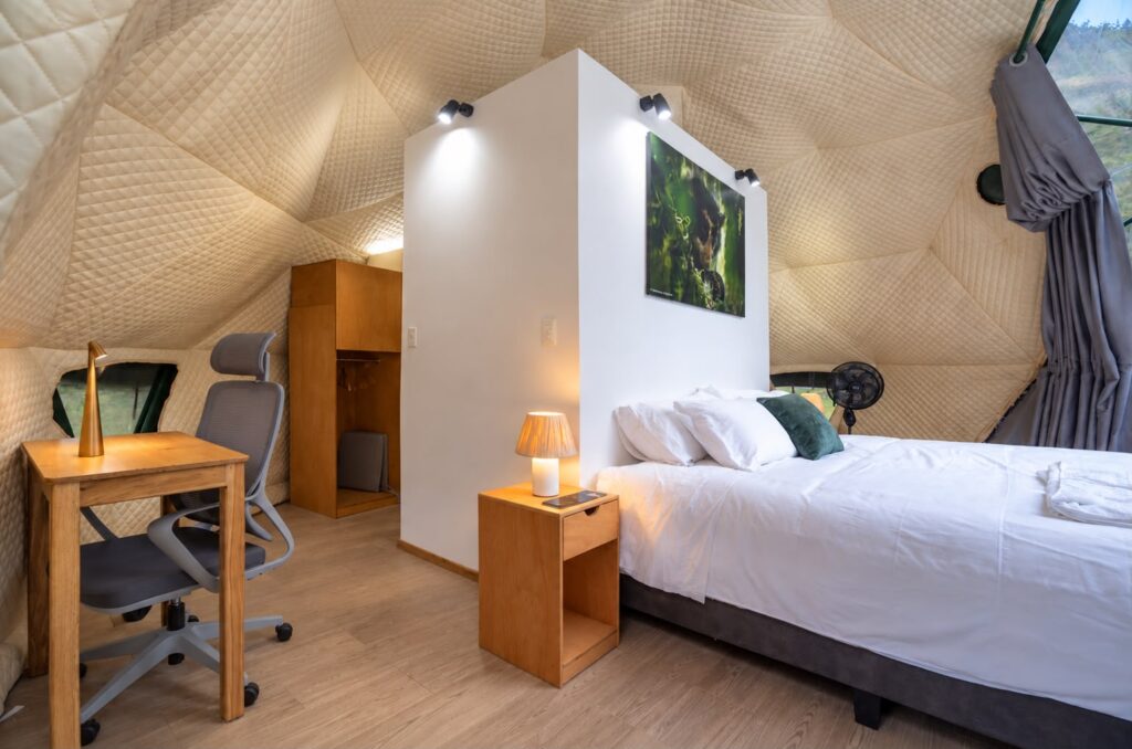 Andear Bear Lodge - Interior